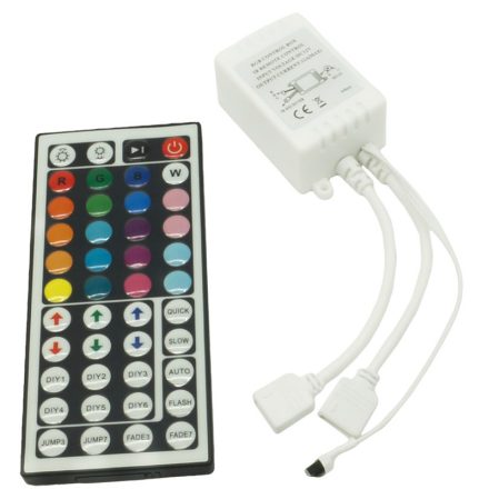 Vezérlő IR RGB LED csíkokhoz 44 GOMB 144W